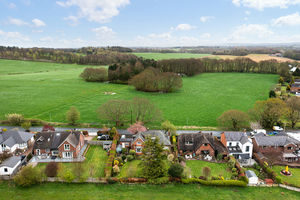 Photo 21- click for photo gallery